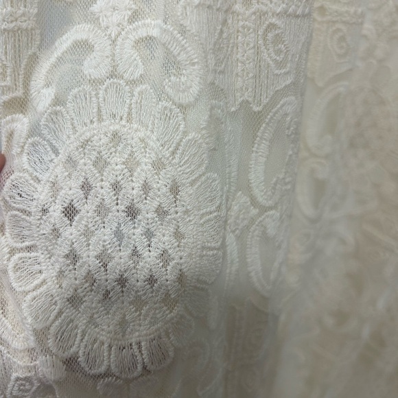 Anthropologie Lilka Bellflower Lace Maxi Dress, Ivory/Cream, Medium Petite - Picture 7 of 9